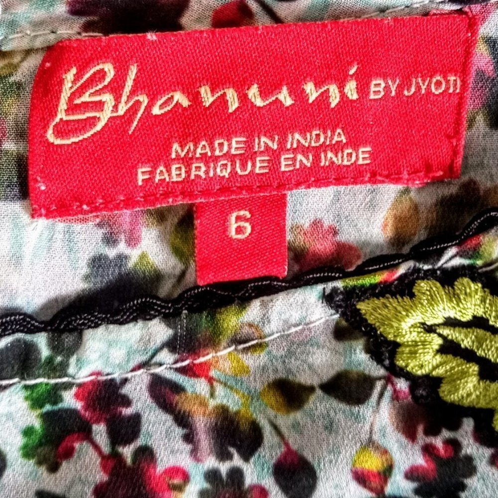 Bhanuni by Jyoti Libra Green Floral Bell Sleeve Boho Mini Dress - Picture 5 of 8